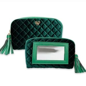 Glam Makeup Case in Emerald Velvet. New
